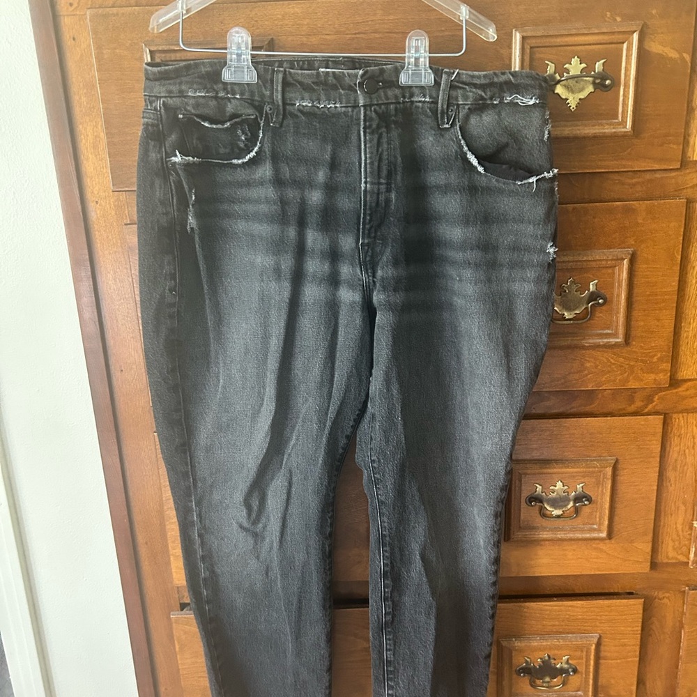 Women's Distressed Black Jeans